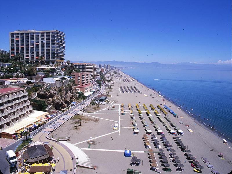 Apartamentos Amat - Only Adult - Playa El Bajondillo Torremolinos Exterior photo